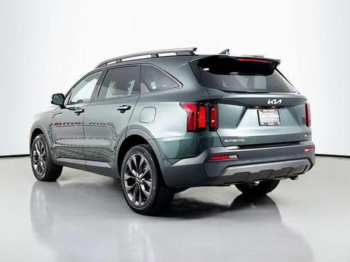 2023 Kia Sorento EX