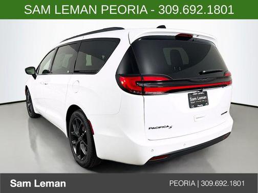 2026 Chrysler Pacifica Limited