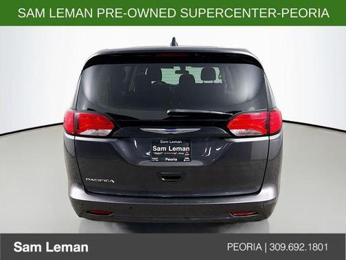 2019 Chrysler Pacifica L