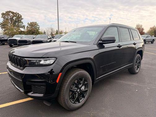 2025 Jeep Grand Cherokee L Altitude