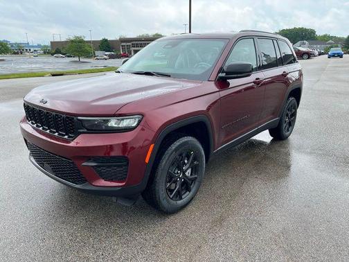 2025 Jeep Grand Cherokee Altitude