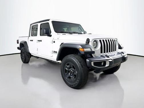 2023 Jeep Gladiator Sport