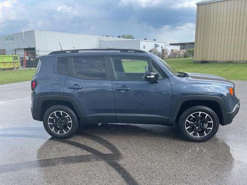 2023 Jeep Renegade Upland