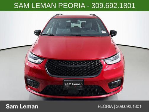 2026 Chrysler Pacifica L