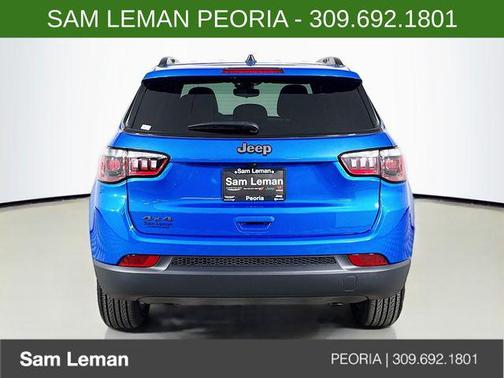 Hydro Blue Pearlcoat 2026 Jeep Compass Latitude