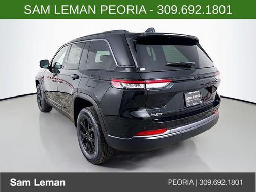 2026 Jeep Grand Cherokee Altitude