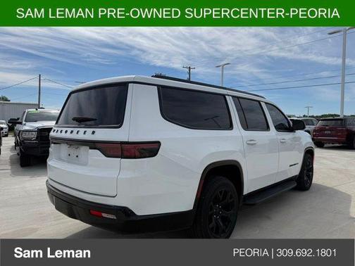 Bright White Clearcoat 2024 Jeep Wagoneer L Series II Carbide 4x4