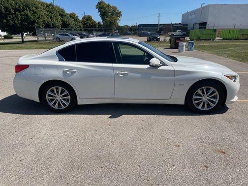 2016 INFINITI Q50 2.0T Premium