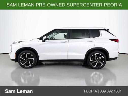 2024 Mitsubishi Outlander SE