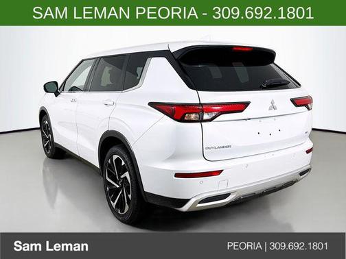 2024 Mitsubishi Outlander SE