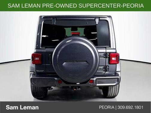 Granite Crystal Metallic Clearcoat 2021 Jeep Wrangler Unlimited Sahara