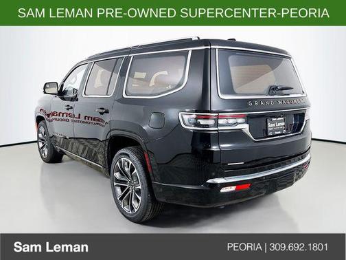 Diamond Black Crystal Pearlcoat 2023 Jeep Grand Wagoneer Series III