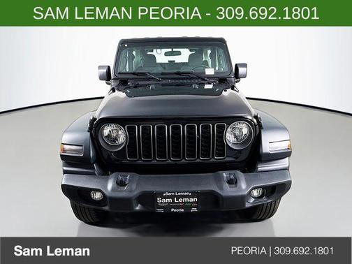 Black Clearcoat 2026 Jeep Wrangler Sport