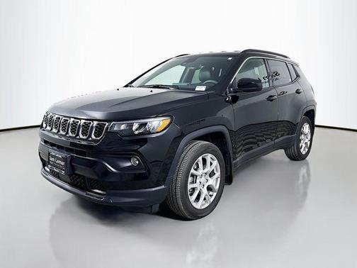 2024 Jeep Compass Latitude Lux