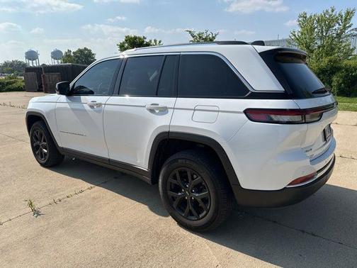 2023 Jeep Grand Cherokee Limited X