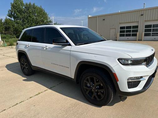 2023 Jeep Grand Cherokee Limited X