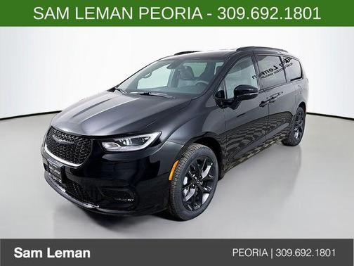 2026 Chrysler Pacifica L