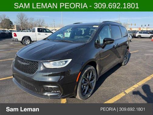 2026 Chrysler Pacifica L