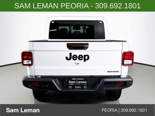 2026 Jeep Gladiator Sahara 4x4