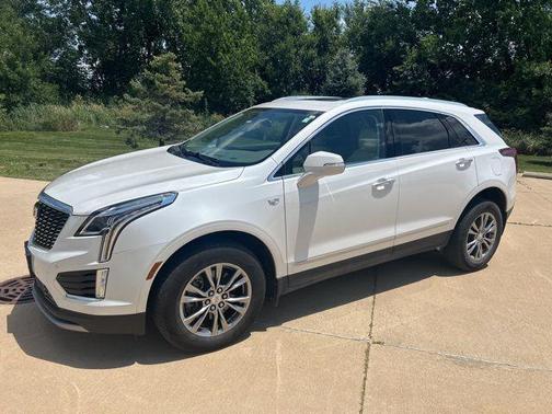 2021 Cadillac XT5 Premium Luxury