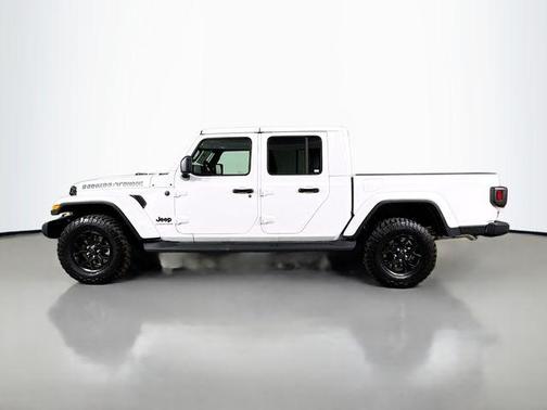 2025 Jeep Gladiator High Tide