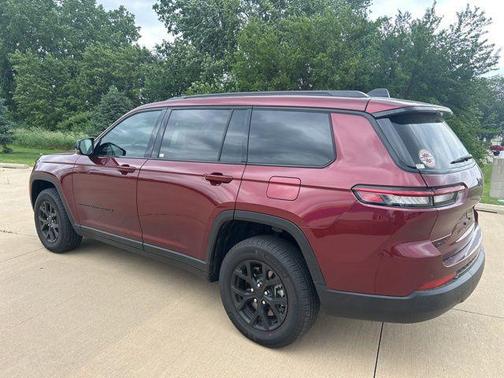 2025 Jeep Grand Cherokee L Altitude