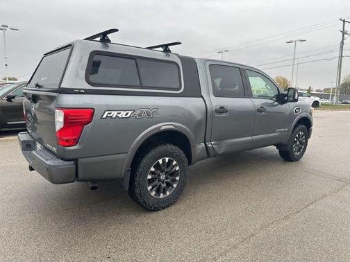 2017 Nissan Titan PRO-4X