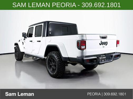 2022 Jeep Gladiator Willys