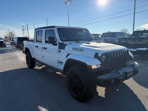 2022 Jeep Gladiator Willys