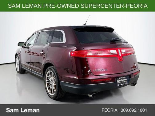 2019 Lincoln MKT Reserve