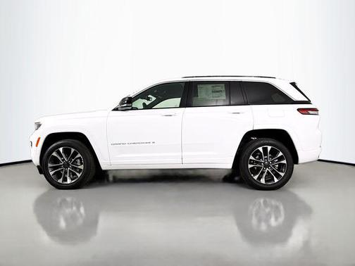2025 Jeep Grand Cherokee Overland