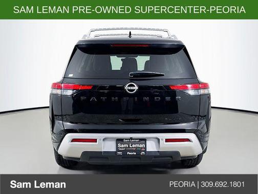 Super Black 2023 Nissan Pathfinder SL 4WD