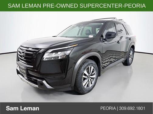 Super Black 2023 Nissan Pathfinder SL 4WD