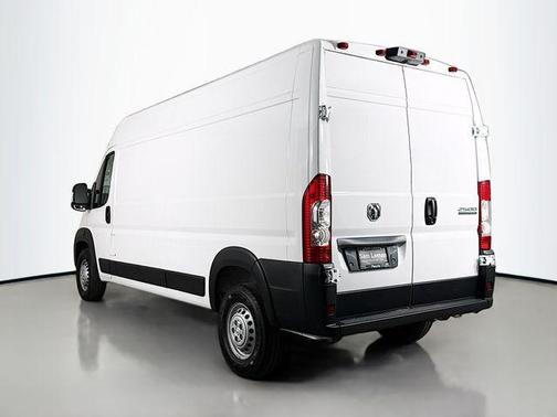 2025 RAM ProMaster 2500 Tradesman