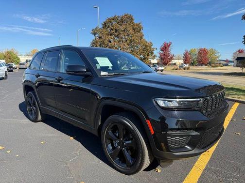 2024 Jeep Grand Cherokee Altitude