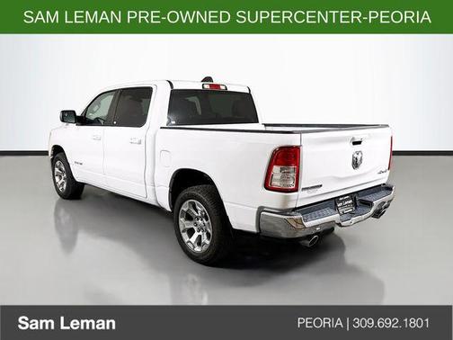Bright White Clearcoat 2022 RAM 1500 Big Horn/Lone Star