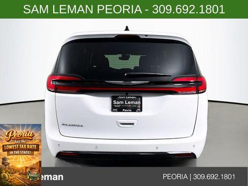 2026 Chrysler Pacifica L