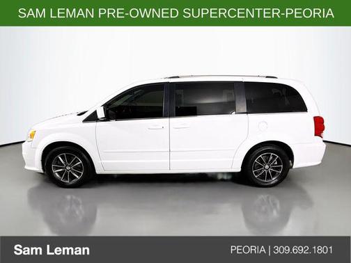 White Knuckle Clearcoat 2017 Dodge Grand Caravan SXT