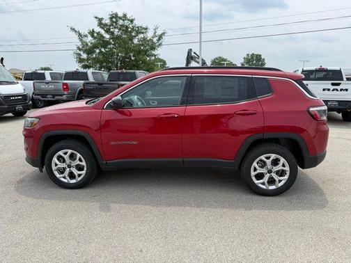 2025 Jeep Compass Latitude
