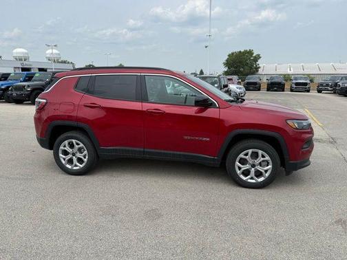 2025 Jeep Compass Latitude