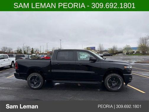 Diamond Black Crystal Pearlcoat 2026 RAM 1500 Warlock