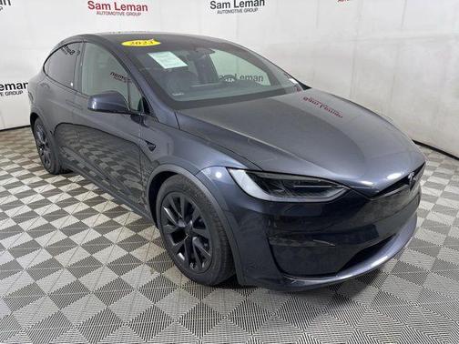 2023 Tesla Model X Standard Range