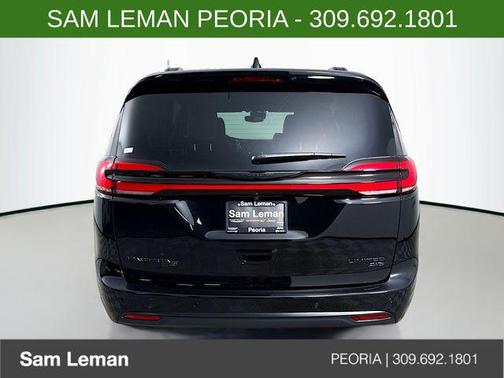 2026 Chrysler Pacifica Limited