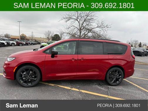 2026 Chrysler Pacifica Limited