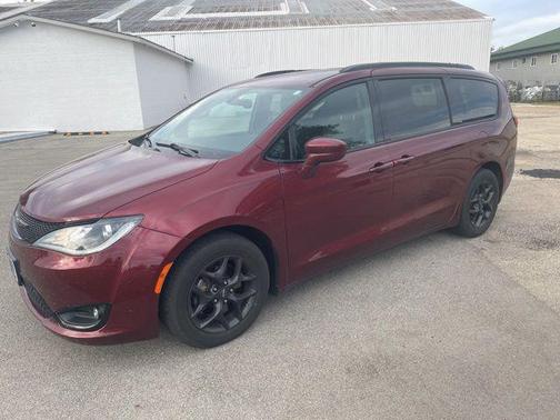 2019 Chrysler Pacifica Touring-L Plus