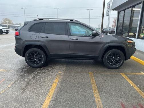 2018 Jeep Cherokee Trailhawk