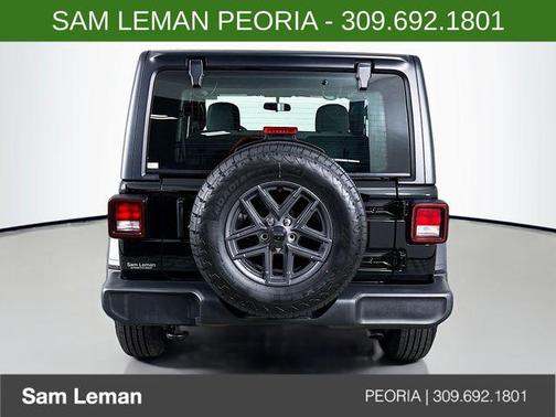 Black Clearcoat 2026 Jeep Wrangler Sport