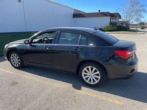 2013 Chrysler 200 Touring