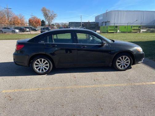 2013 Chrysler 200 Touring