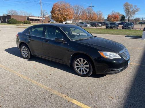 2013 Chrysler 200 Touring